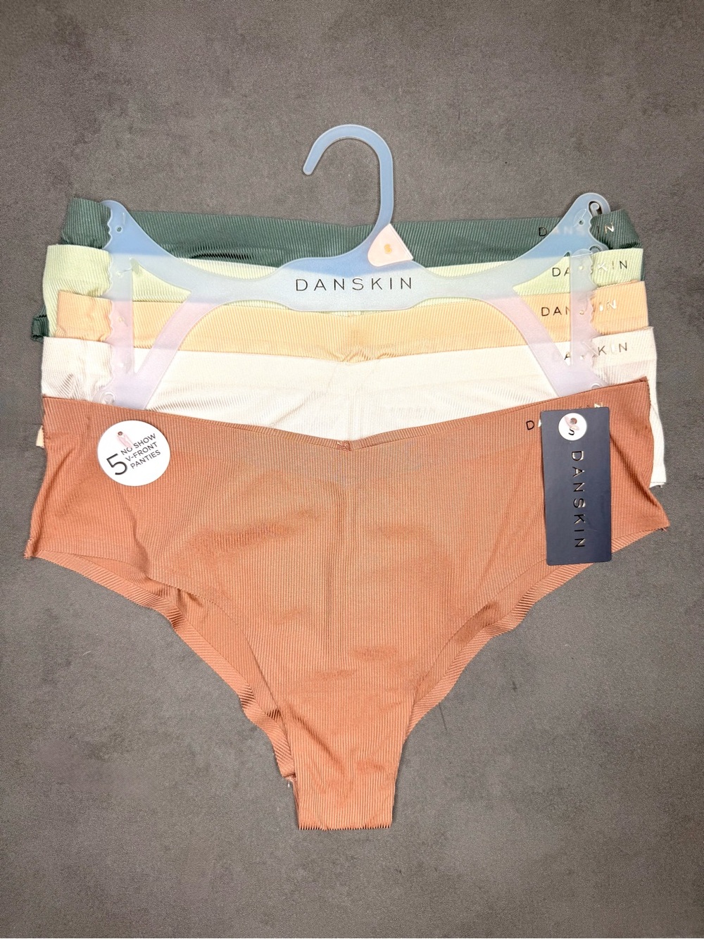 Danskin 5-Pack No Show V-Front Panties in Green, Yellow, Cream, Blush, Coral